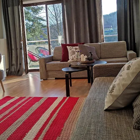 Czerwone Maki Appartement *