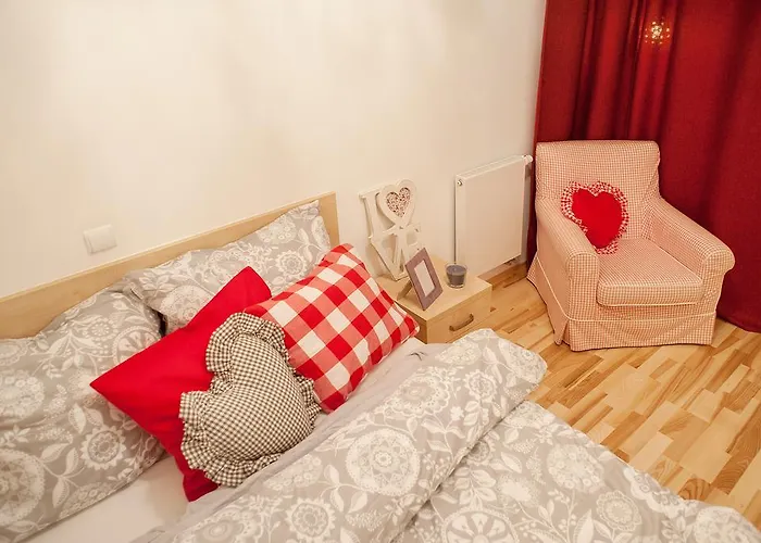 Czerwone Maki דירה ויסלאו